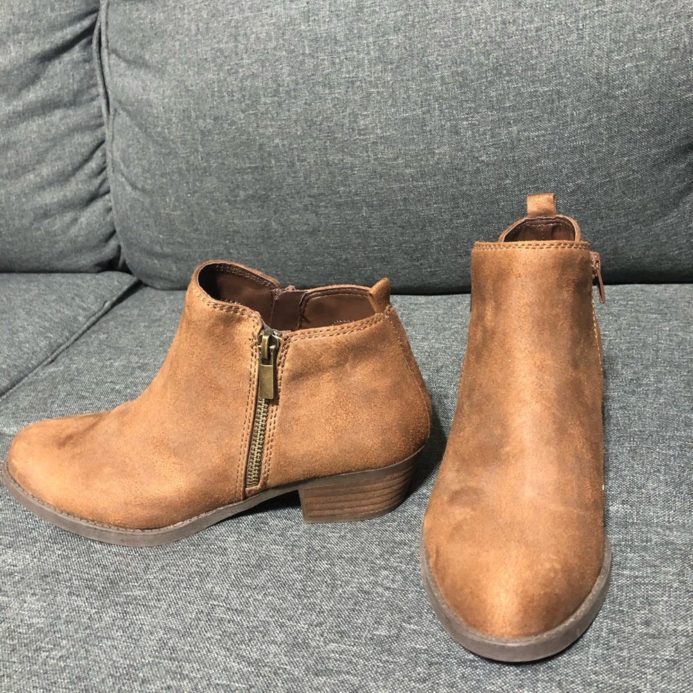 Carlos ankle booties